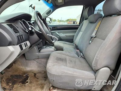 Zdjęcie 7 z 12 samochodu: 2007 TOYOTA TACOMA BASE VIN:5TENX22N67Z436190 - miniatura