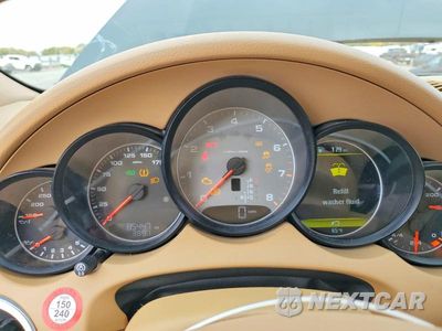 Zdjęcie 9 z 13 samochodu: 2012 PORSCHE CAYENNE S VIN:WP1AB2A22CLA41628 - miniatura