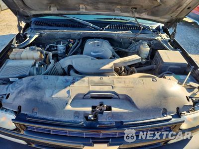 Zdjęcie 12 z 13 samochodu: 2002 CHEVROLET SUBURBAN K1500 VIN:3GNFK16ZX2G287336 - miniatura