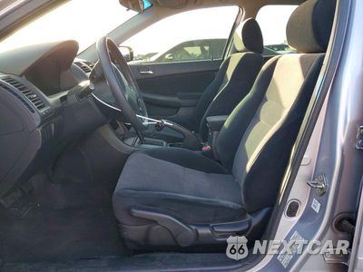 Zdjęcie 7 z 12 samochodu: 2003 HONDA ACCORD LX VIN:1HGCM56363A075849 - miniatura