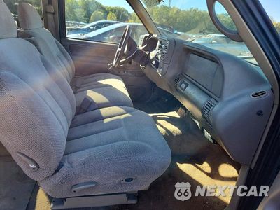 Zdjęcie 7 z 12 samochodu: 1997 CHEVROLET SILVERADO VIN:2GCEC19R2V1293688 - miniatura