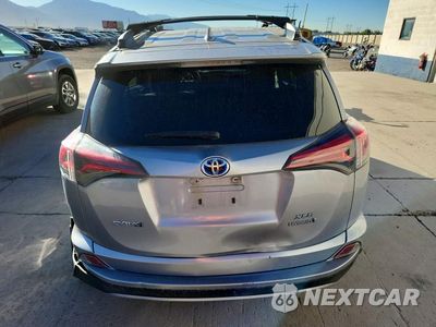Zdjęcie 6 z 12 samochodu: 2018 TOYOTA RAV4 HYBRID XLE VIN:JTMRJREV8JD175748 - miniatura