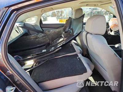 Zdjęcie 10 z 12 samochodu: 2017 HONDA CIVIC EX VIN:19XFC2F7XHE041997 - miniatura