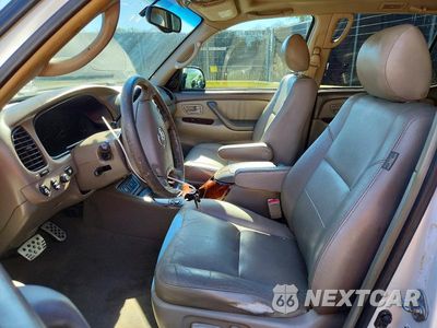Zdjęcie 7 z 13 samochodu: 2006 TOYOTA SEQUOIA LIMITED VIN:5TDBT48A96S267566 - miniatura