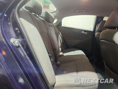 Zdjęcie 10 z 13 samochodu: 2012 HYUNDAI SONATA GLS VIN:5NPEB4ACXCH370752 - miniatura