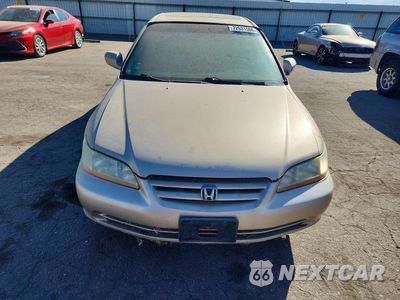 Piąte zdjęcie samochodu w środku: 2001 HONDA ACCORD EX VIN:1HGCG165X1A046563 - miniatura