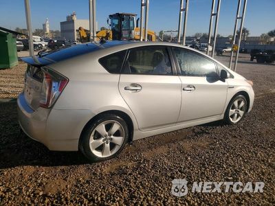 Trzecie zdjęcie samochodu z tyłu: 2013 TOYOTA PRIUS FIVE VIN:JTDKN3DU9D1680862 - miniatura