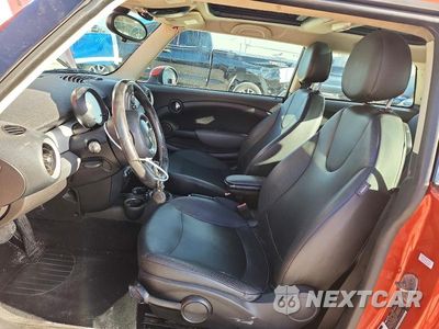 Zdjęcie 7 z 13 samochodu: 2012 MINI COOPER VIN:WMWSU3C50CT258914 - miniatura