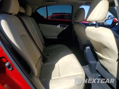 Zdjęcie 10 z 12 samochodu: 2011 LEXUS CT 200 VIN:JTHKD5BH1B2041157 - miniatura