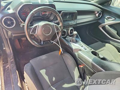 Zdjęcie 8 z 12 samochodu: 2019 CHEVROLET CAMARO LS VIN:1G1FA1RX0K0128280 - miniatura
