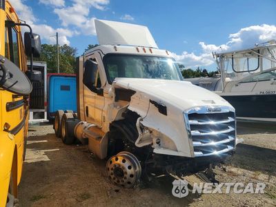 Czwarte zdjęcie samochodu z boku: 2023 FREIGHTLINER CASCADIA 126 SEMI TRUCK VIN:3AKJHLDV5PSUH5293 - miniatura