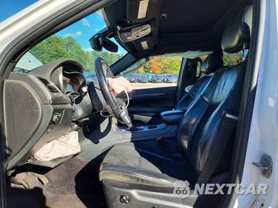Zdjęcie 7 z 13 samochodu: 2018 JEEP GRAND CHEROKEE LAREDO VIN:1C4RJFAG0JC296219 - miniatura