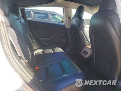 Zdjęcie 10 z 13 samochodu: 2018 TESLA MODEL 3 VIN:5YJ3E1EA6JF052080 - miniatura
