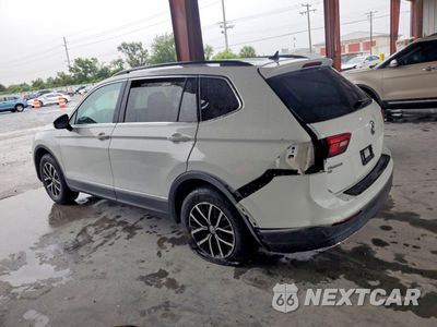 Drugie zdjęcie samochodu z przodu: 2021 VOLKSWAGEN TIGUAN SE VIN:3VV2B7AX7MM009421 - miniatura