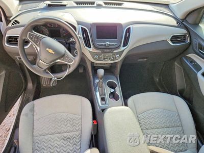 Zdjęcie 8 z 14 samochodu: 2023 CHEVROLET EQUINOX LS VIN:3GNAXHEG5PL267014 - miniatura