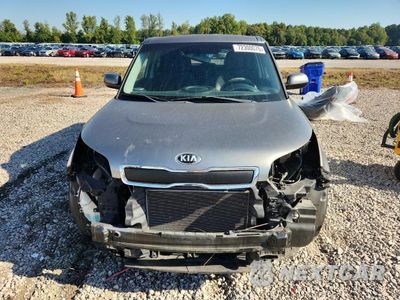 Piąte zdjęcie samochodu w środku: 2016 KIA SOUL BASE VIN:KNDJN2A27G7345500 - miniatura
