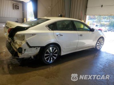 Trzecie zdjęcie samochodu z tyłu: 2017 NISSAN ALTIMA 2.5 SL VIN:1N4AL3AP9HC226787 - miniatura