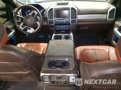 Zdjęcie 8 z 12 samochodu: 2019 FORD F350 SUPER DUTY VIN:1FT8W3DTXKEC71967 - miniatura