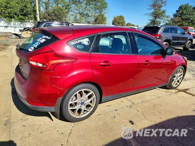 Trzecie zdjęcie samochodu z tyłu: 2015 FORD FOCUS SE VIN:1FADP3K28FL244926 - miniatura