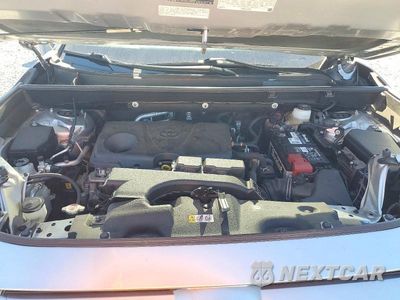 Zdjęcie 12 z 13 samochodu: 2020 TOYOTA RAV4 XLE VIN:JTMP1RFV8LJ027996 - miniatura