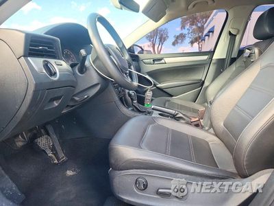 Zdjęcie 7 z 12 samochodu: 2021 VOLKSWAGEN PASSAT SE VIN:1VWSA7A36MC001520 - miniatura