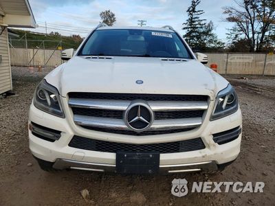 Piąte zdjęcie samochodu w środku: 2016 MERCEDES-BENZ GL 350 BLUETEC VIN:4JGDF2EE2GA676286 - miniatura