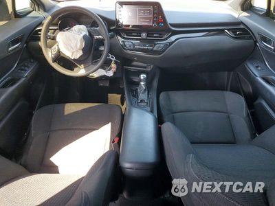 Zdjęcie 8 z 13 samochodu: 2019 TOYOTA C-HR LE VIN:JTNKHMBX4K1040514 - miniatura