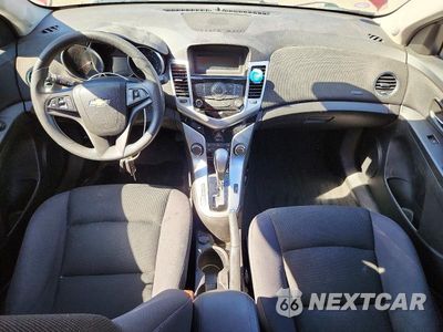 Zdjęcie 8 z 12 samochodu: 2015 CHEVROLET CRUZE LT VIN:1G1PC5SB6F7175203 - miniatura