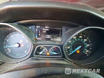 Zdjęcie 9 z 12 samochodu: 2014 FORD FOCUS TITANIUM VIN:1FADP3J29EL234289 - miniatura