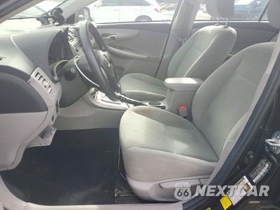 Zdjęcie 7 z 12 samochodu: 2013 TOYOTA COROLLA LE VIN:2T1BU4EEXDC105634 - miniatura