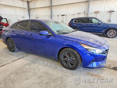 Czwarte zdjęcie samochodu z boku: 2022 HYUNDAI ELANTRA SEL VIN:KMHLM4AG3NU313740 - miniatura