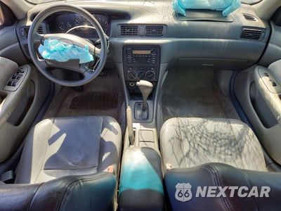 Zdjęcie 8 z 12 samochodu: 2001 TOYOTA CAMRY CE VIN:4T1BG22K51U043284 - miniatura