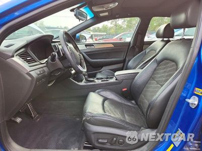 Zdjęcie 7 z 12 samochodu: 2019 HYUNDAI SONATA SPORT VIN:5NPE34AF8KH736214 - miniatura