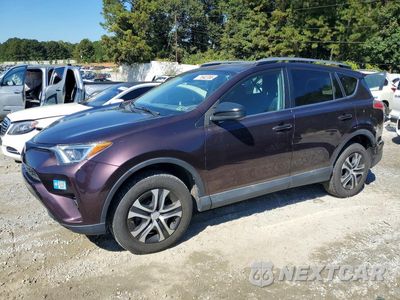 2017 TOYOTA RAV4 LE 2T3BFREV9HW557965 - główne zdjęcie licytacji z USA - miniatura