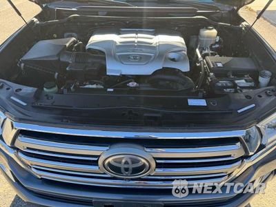 Zdjęcie 12 z 13 samochodu: 2017 TOYOTA LAND CRUISER BASE VIN:JTMCY7AJ9H4058800 - miniatura