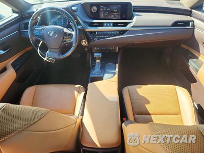 Zdjęcie 8 z 12 samochodu: 2019 LEXUS ES 350 VIN:58ABZ1B18KU047934 - miniatura