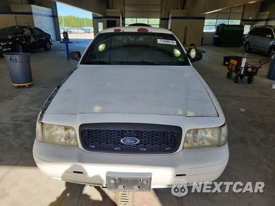 Piąte zdjęcie samochodu w środku: 2009 FORD CROWN VICTORIA POLICE INTERCEPTOR VIN:2FAHP71V69X123730 - miniatura