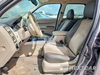 Zdjęcie 7 z 13 samochodu: 2008 MERCURY MARINER PREMIER VIN:4M2CU97128KJ08358 - miniatura