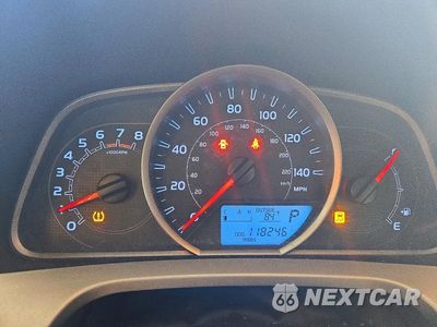 Zdjęcie 9 z 13 samochodu: 2015 TOYOTA RAV4 XLE VIN:2T3RFREVXFW238988 - miniatura