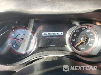 Zdjęcie 9 z 12 samochodu: 2017 DODGE CHARGER R/T VIN:2C3CDXCT8HH535413 - miniatura