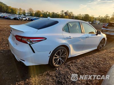 Trzecie zdjęcie samochodu z tyłu: 2020 TOYOTA CAMRY SE VIN:4T1G11AK3LU506755 - miniatura