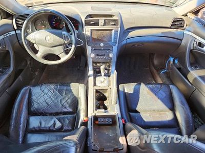 Zdjęcie 8 z 13 samochodu: 2006 ACURA 3.2TL VIN:19UUA66226A049540 - miniatura