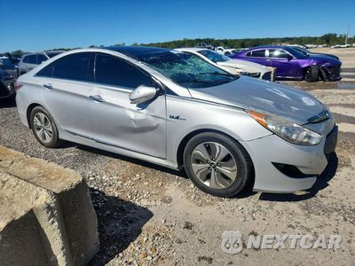 Czwarte zdjęcie samochodu z boku: 2014 HYUNDAI SONATA HYBRID VIN:KMHEC4A44EA115915 - miniatura