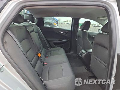 Zdjęcie 10 z 12 samochodu: 2016 CHEVROLET MALIBU LT VIN:1G1ZE5ST5GF356389 - miniatura