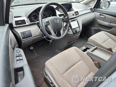 Zdjęcie 8 z 13 samochodu: 2014 HONDA ODYSSEY EX VIN:5FNRL5H48EB126747 - miniatura