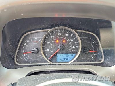 Zdjęcie 9 z 13 samochodu: 2013 TOYOTA RAV4 XLE VIN:JTMRFREV5DD046193 - miniatura