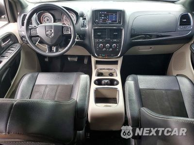 Zdjęcie 8 z 13 samochodu: 2019 DODGE GRAND CARAVAN SXT VIN:2C4RDGCG3KR674424 - miniatura