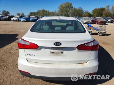 Zdjęcie 6 z 12 samochodu: 2016 KIA FORTE LX VIN:KNAFX4A66G5504529 - miniatura