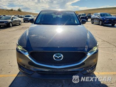 Piąte zdjęcie samochodu w środku: 2017 MAZDA CX-5 TOURING VIN:JM3KFBCL8H0132970 - miniatura