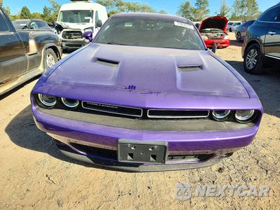 Piąte zdjęcie samochodu w środku: 2016 DODGE CHALLENGER SXT VIN:2C3CDZAG6GH143031 - miniatura